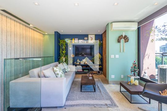 Sala 1 de apartamento à venda com 1 quarto, 161m² em Sumaré, São Paulo