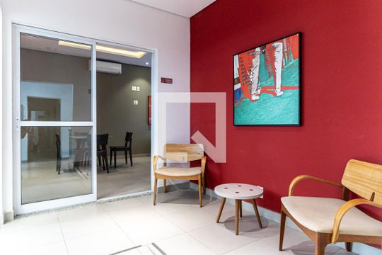 Hall Social de apartamento à venda com 2 quartos, 57m² em República, São Paulo