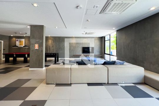 Área comum de kitnet/studio para alugar com 1 quarto, 23m² em Vila Olímpia, São Paulo