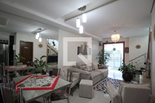 Sala de casa à venda com 3 quartos, 177m² em Estância Velha, Canoas