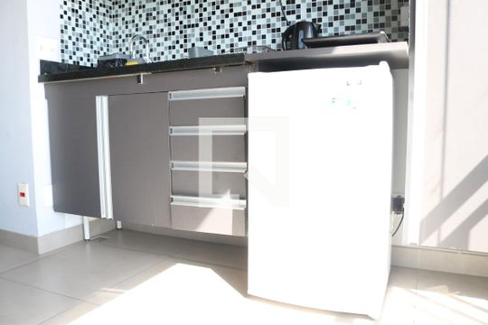 Varanda gourmet de apartamento para alugar com 1 quarto, 30m² em Bom Retiro, São Paulo