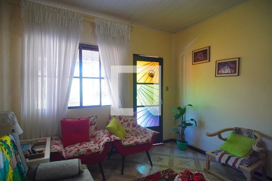 Sala de casa à venda com 2 quartos, 125m² em Santo Afonso, Novo Hamburgo