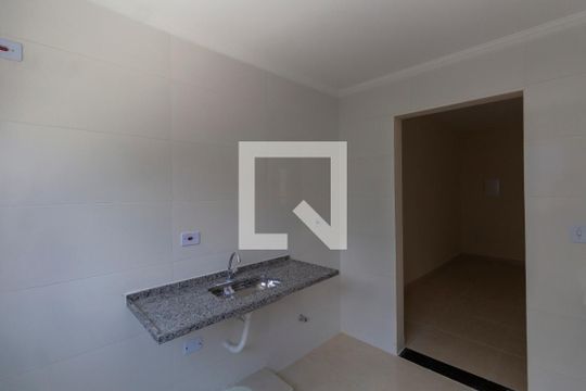 Cozinha e Área de Serviço de apartamento para alugar com 2 quartos, 45m² em Cangaiba, São Paulo