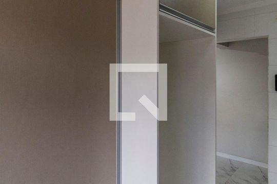 Cozinha de apartamento à venda com 2 quartos, 63m² em Vila Pierina, São Paulo
