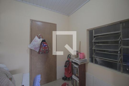 Depósito de casa à venda com 2 quartos, 300m² em Estância Velha, Canoas