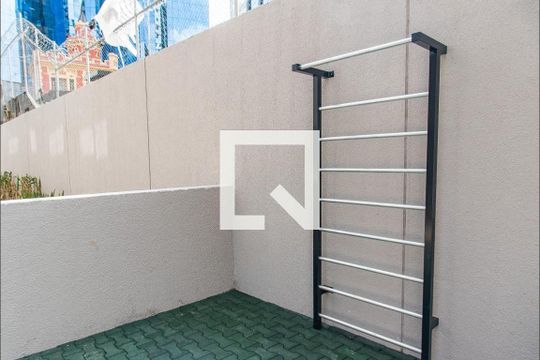 Área comum - Academia de apartamento para alugar com 1 quarto, 24m² em Sé, São Paulo