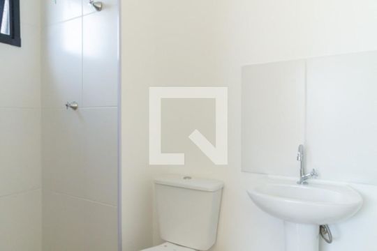 Banheiro  de apartamento para alugar com 1 quarto, 24m² em Sé, São Paulo