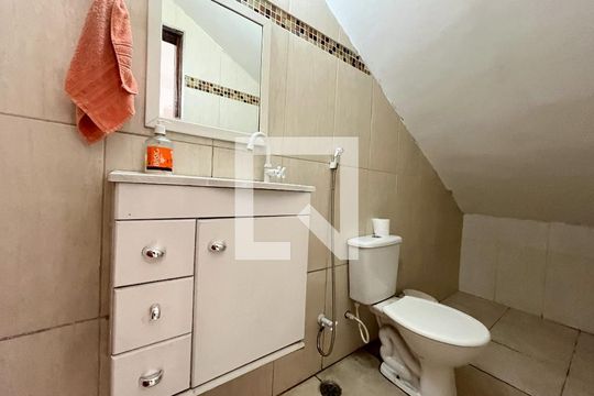 Lavabo de casa à venda com 3 quartos, 330m² em Planalto Paulista, São Paulo