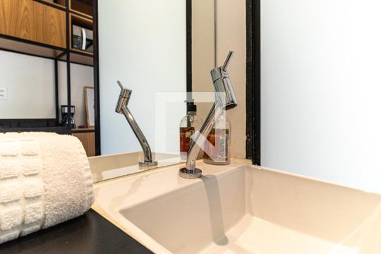 Banheiro - Torneira de kitnet/studio para alugar com 1 quarto, 11m² em Vila Buarque, São Paulo