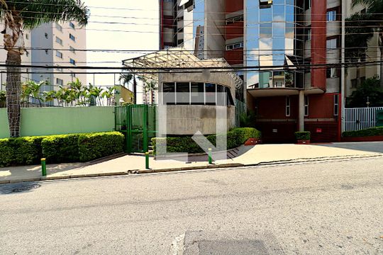Fachada de apartamento para alugar com 2 quartos, 77m² em Jardim Bela Vista, Santo André