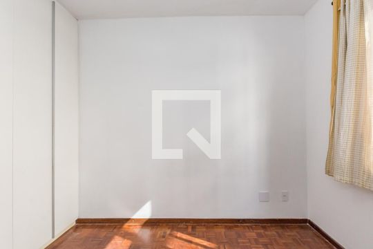 Quarto 1 de apartamento à venda com 3 quartos, 130m² em Cinquentenario, Belo Horizonte