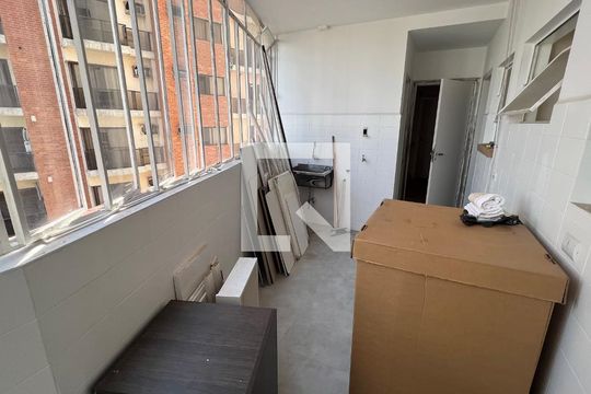 Área de Serviço de apartamento à venda com 3 quartos, 150m² em Jardim Paulista, São Paulo