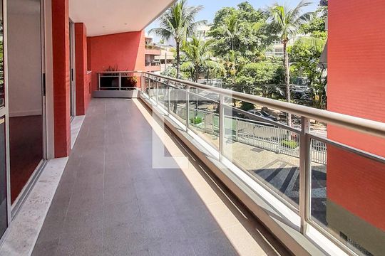 Varanda de apartamento à venda com 3 quartos, 139m² em Barra da Tijuca, Rio de Janeiro