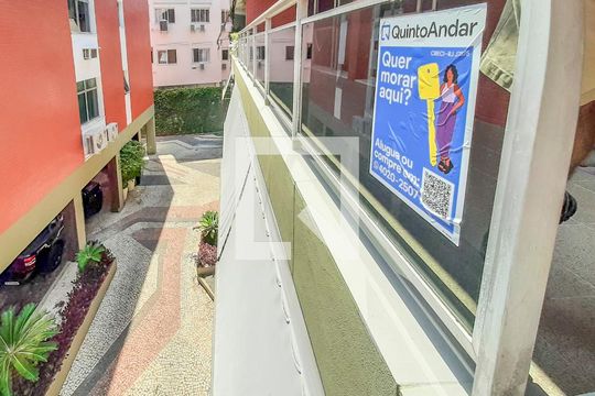 Plaquinha de apartamento à venda com 3 quartos, 139m² em Barra da Tijuca, Rio de Janeiro