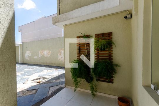 Área de Serviço de casa para alugar com 2 quartos, 100m² em Vila Palmeiras, São Paulo