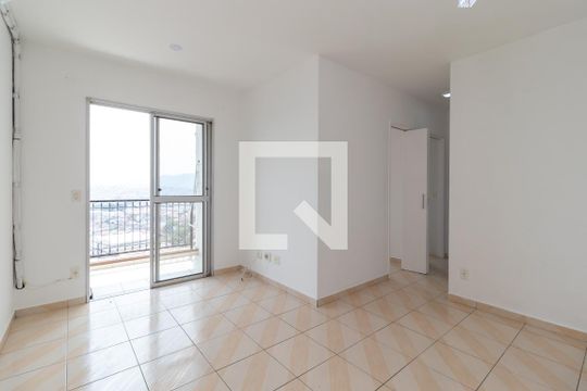 Apartamento à venda com 3 quartos, 60m² em Vila Amélia, São Paulo