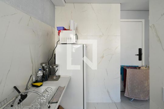 Cozinha de apartamento à venda com 2 quartos, 44m² em Jardim São Savério, São Paulo