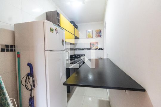 Cozinha de casa de condomínio à venda com 2 quartos, 45m² em Santana, São Paulo