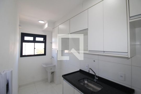 Sala / Cozinha de apartamento para alugar com 1 quarto, 35m² em Vila Dom Pedro Ii, São Paulo