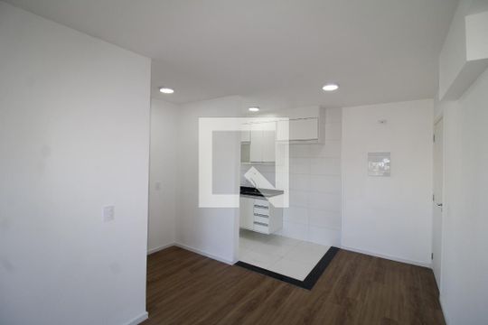 Sala / Cozinha de apartamento para alugar com 1 quarto, 35m² em Vila Dom Pedro Ii, São Paulo