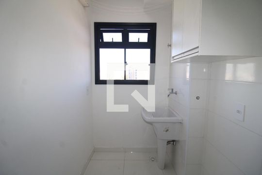 Sala / Cozinha de apartamento para alugar com 1 quarto, 35m² em Vila Dom Pedro Ii, São Paulo