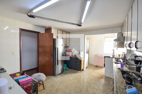 Cozinha de apartamento à venda com 3 quartos, 156m² em Maracanã, Rio de Janeiro