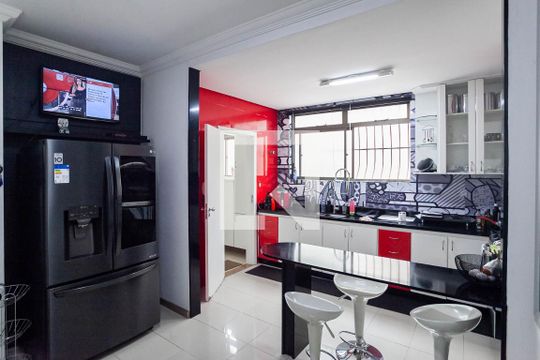 Cozinha de apartamento à venda com 4 quartos, 270m² em Castelo, Belo Horizonte