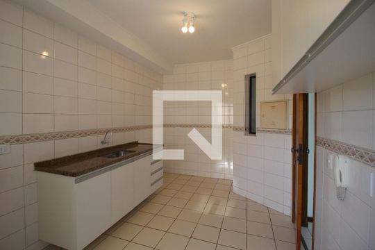 Cozinha de apartamento para alugar com 2 quartos, 62m² em Jardim Europa, Sorocaba