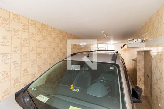 Garagem de casa à venda com 3 quartos, 188m² em Alto da Mooca, São Paulo