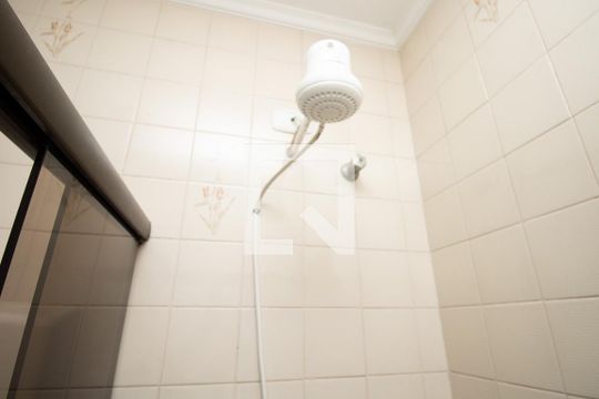Banheiro, chuveiro de casa à venda com 3 quartos, 142m² em Planalto Paulista, São Paulo