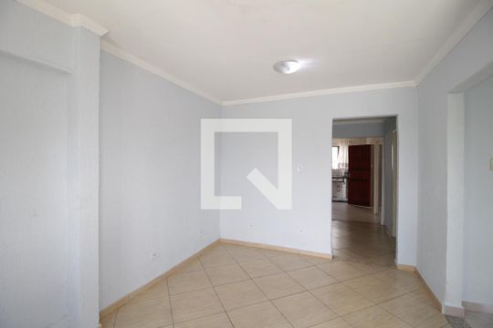 Casa à venda com 3 quartos, 80m² em Parque Boturussu, São Paulo