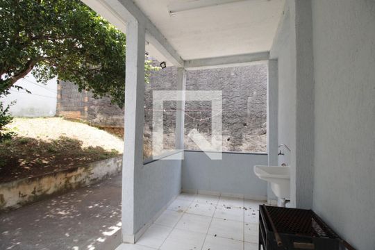 Área de Serviço de casa à venda com 3 quartos, 80m² em Parque Boturussu, São Paulo