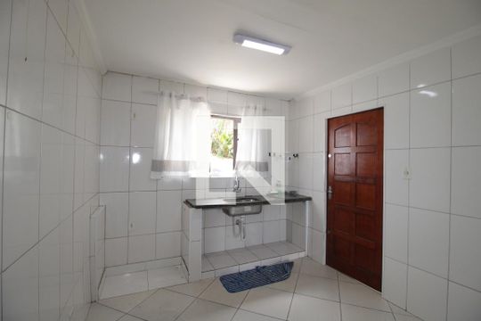 Cozinha de casa à venda com 3 quartos, 80m² em Parque Boturussu, São Paulo