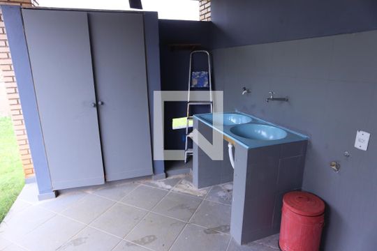Área de Serviço de casa à venda com 3 quartos, 800m² em Taguatinga Centro (taguatinga), Brasília