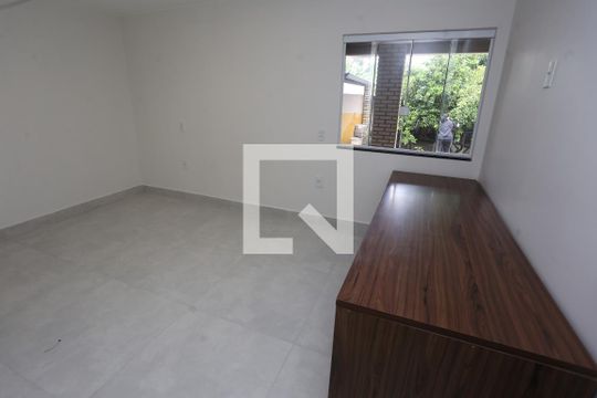 Suite 1 de casa à venda com 3 quartos, 800m² em Taguatinga Centro (taguatinga), Brasília
