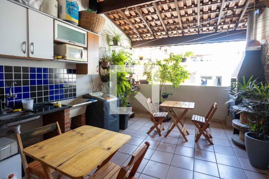 Área de Serviço de casa à venda com 3 quartos, 120m² em Conceição, Diadema