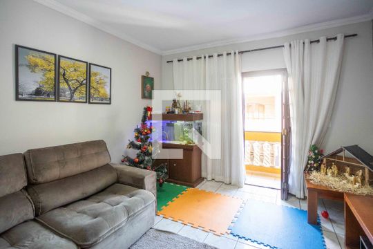 Sala de TV de casa à venda com 3 quartos, 120m² em Conceição, Diadema