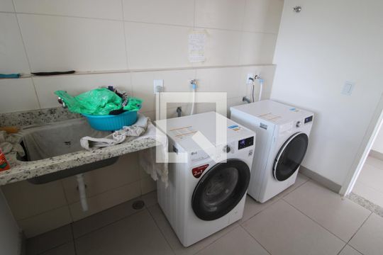 Área comum de kitnet/studio à venda com 1 quarto, 26m² em Vila Nilo, São Paulo