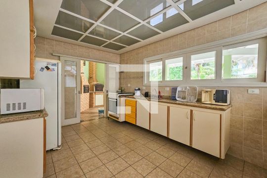 Cozinha de casa de condomínio para alugar com 6 quartos, 420m² em Balneário Praia do Pernambuco, Guarujá