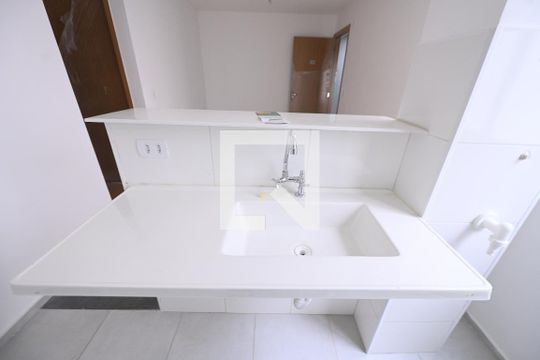 Cozinha  de apartamento para alugar com 2 quartos, 42m² em Vila Maria Dilce Lote 1 Qd 2, Goiânia