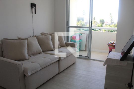 Apartamento para alugar com 2 quartos, 55m² em Cabula, Salvador