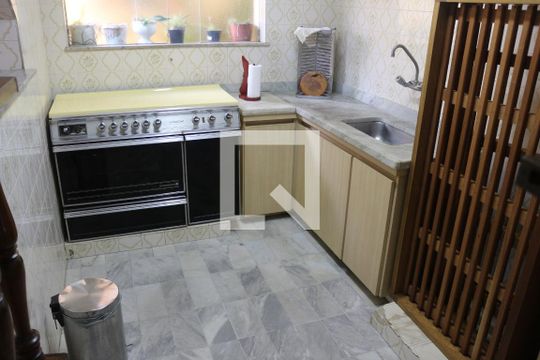 Copa de casa à venda com 4 quartos, 400m² em Osvaldo Cruz, São Caetano do Sul