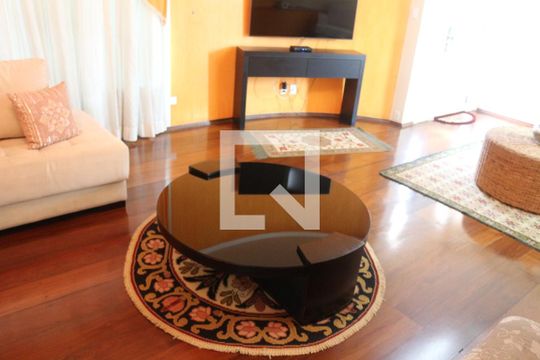 Sala de casa à venda com 4 quartos, 400m² em Osvaldo Cruz, São Caetano do Sul