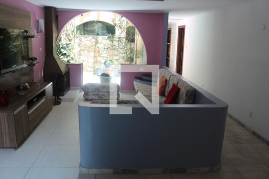 Sala 2 de casa à venda com 4 quartos, 400m² em Osvaldo Cruz, São Caetano do Sul