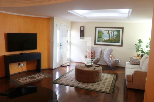 Sala de casa à venda com 4 quartos, 400m² em Osvaldo Cruz, São Caetano do Sul