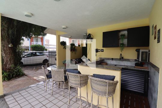 Área comum - Piscina de casa de condomínio à venda com 4 quartos, 175m² em Ingá, Niterói