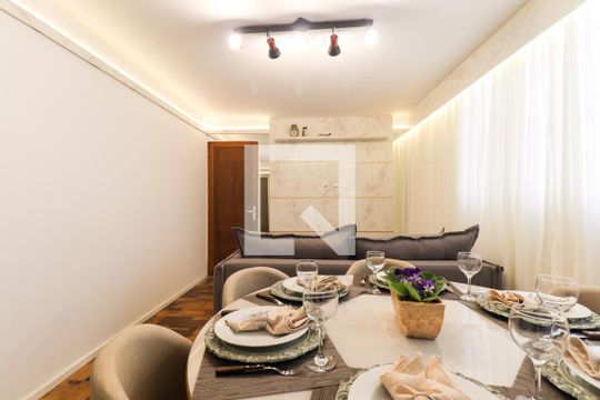 Apartamento para alugar com 3 quartos, 89m² em Campina do Siqueira, Curitiba