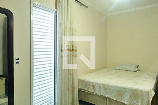 Quarto 1 de apartamento à venda com 2 quartos, 100m² em Jardim Santo Antônio, Santo André