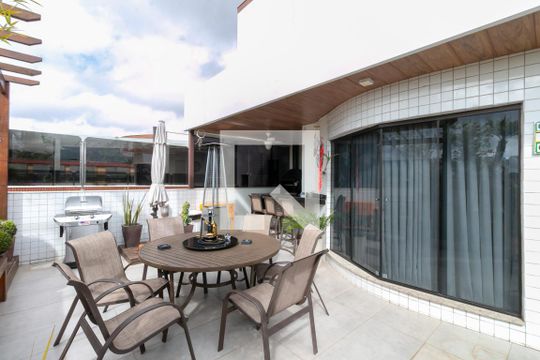Área comum de apartamento para alugar com 3 quartos, 200m² em Barreiro, Belo Horizonte