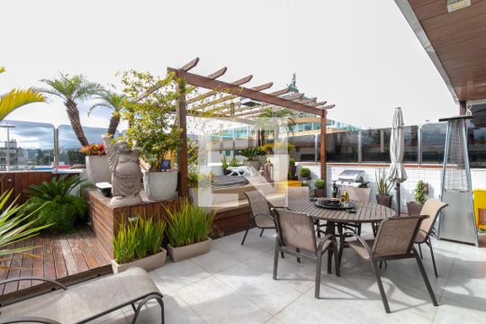 Área comum de apartamento para alugar com 3 quartos, 200m² em Barreiro, Belo Horizonte